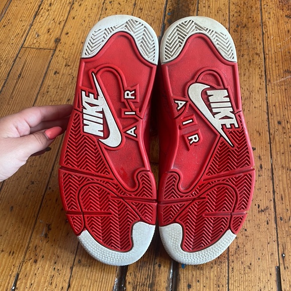 Nike Air Command Force University Red 684715-600 Size 8.5 - Picture 7 of 11